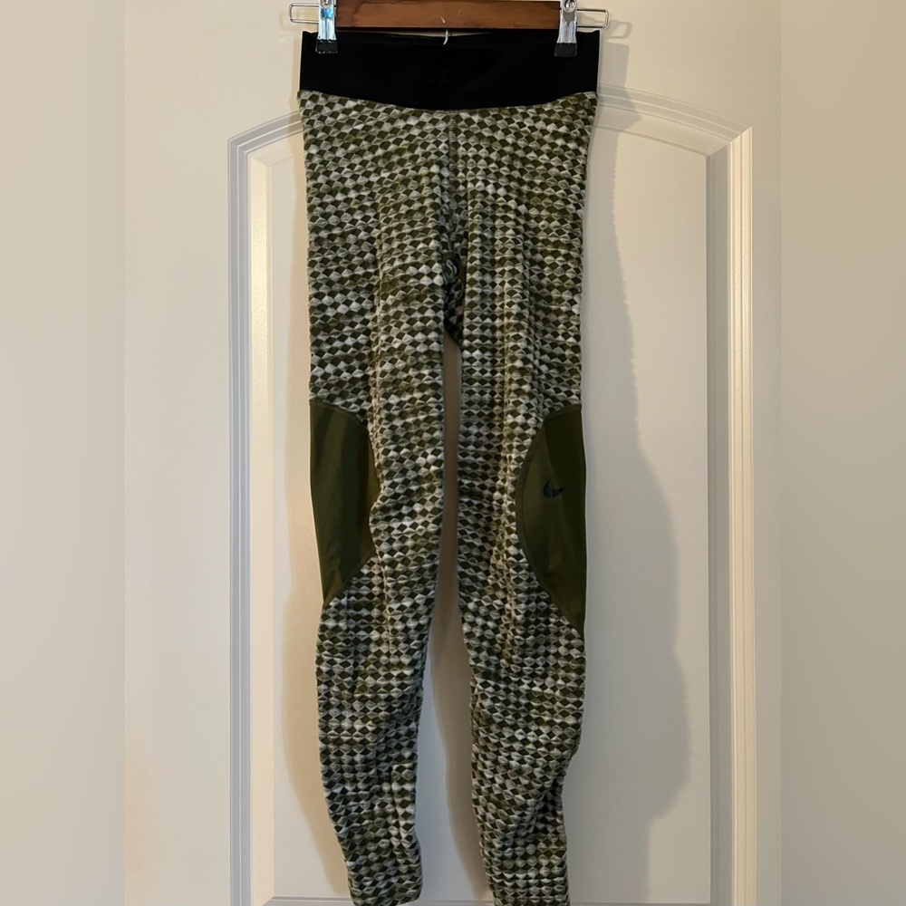 Nike leggings